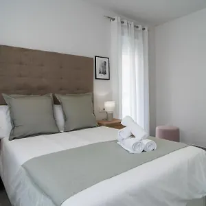  Apartment Aac - Con Terraza, Muy Amplio, Totalmente Equipado, Cerca Del Centro Y Nuevo! Spain